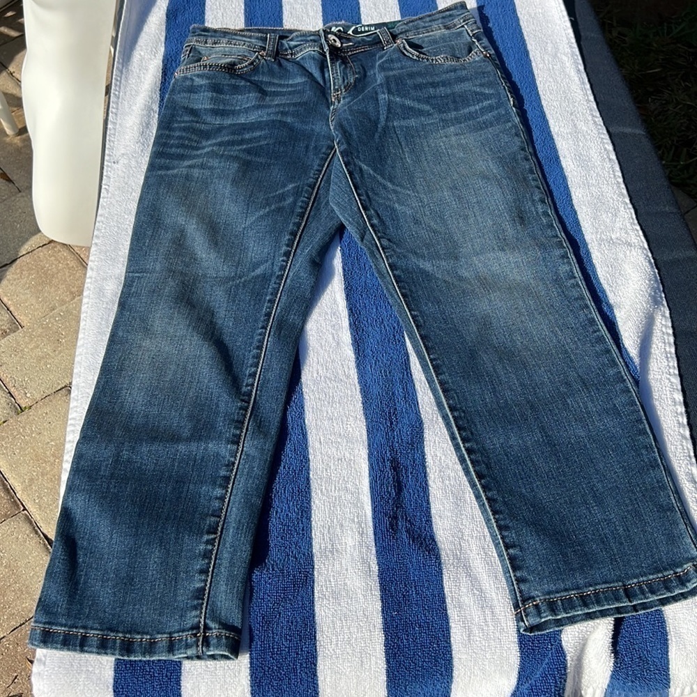 INC Denim Jeans, Skinny leg, regular fit, Crop, Size 2 EUC